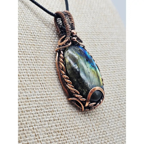 Woven Copper Labradorite Pendant - pendant